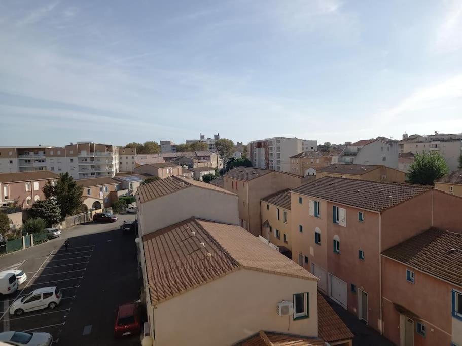 Appart 2/4 Pers Proche Centre Avec Balcon, Parking Narbonne Dış mekan fotoğraf
